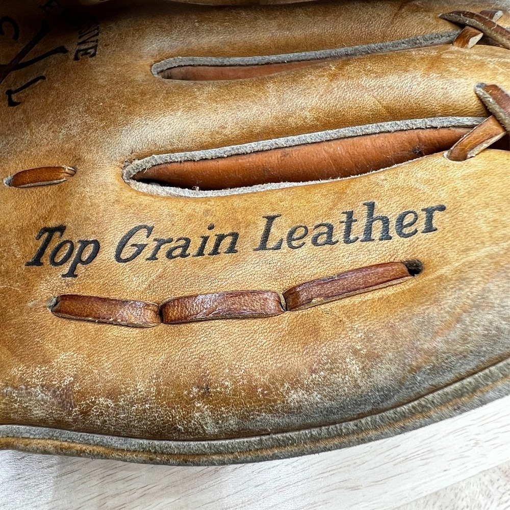 Vintage Hutch Brand Baseball Glove Play Deep Well Pocket Korea READ